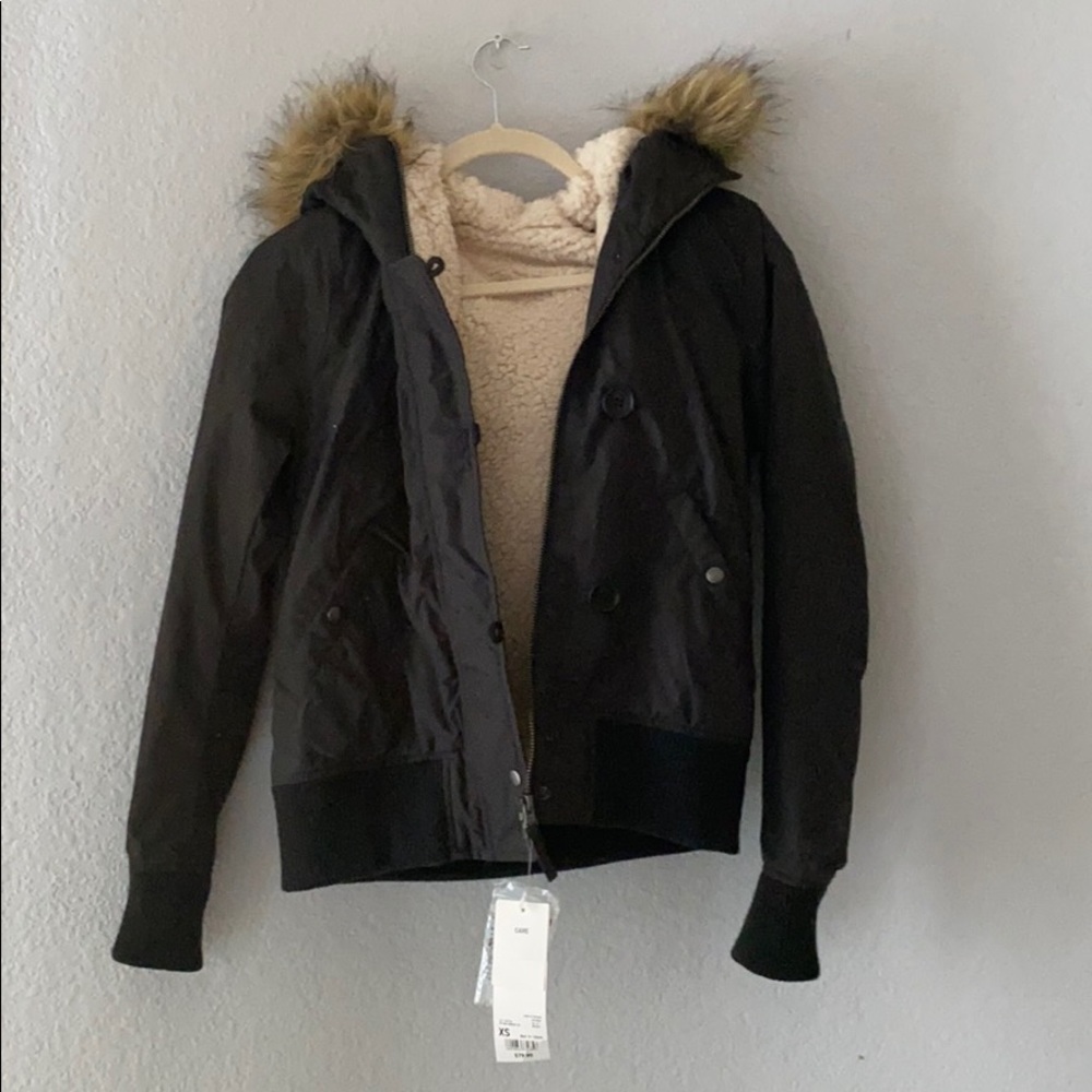 NWT Uniqlo Jacket w/ Fur Hood